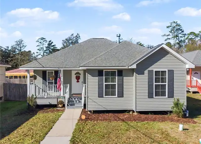 Residential property in Lacombe, Louisiana